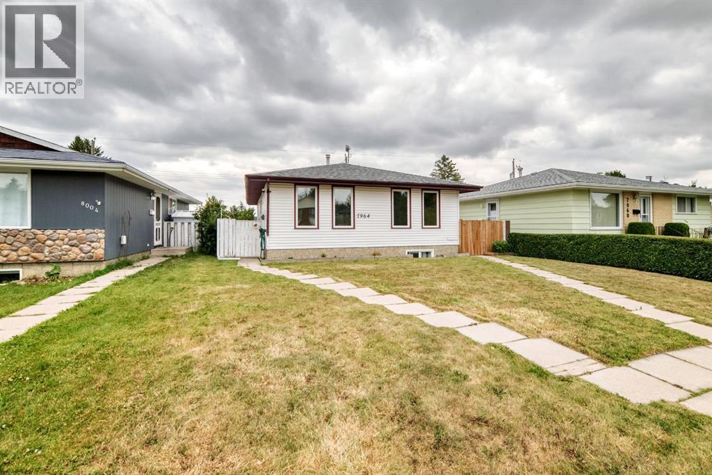 7964 Huntington Road NE - Image 47
