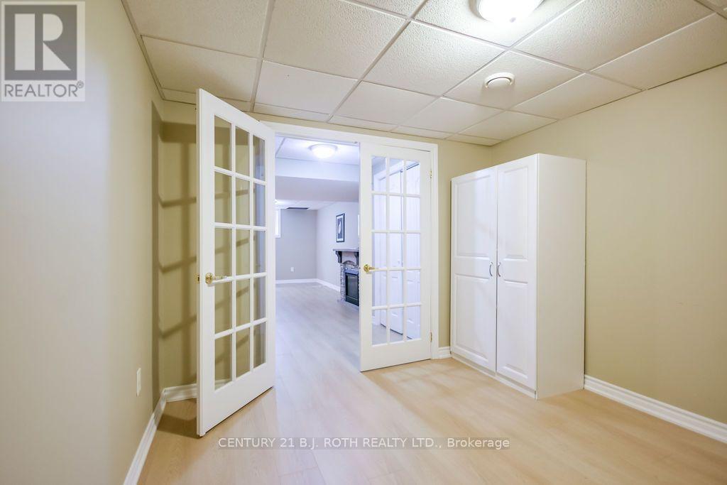 #27 318 LITTLE AVENUE - Image 33