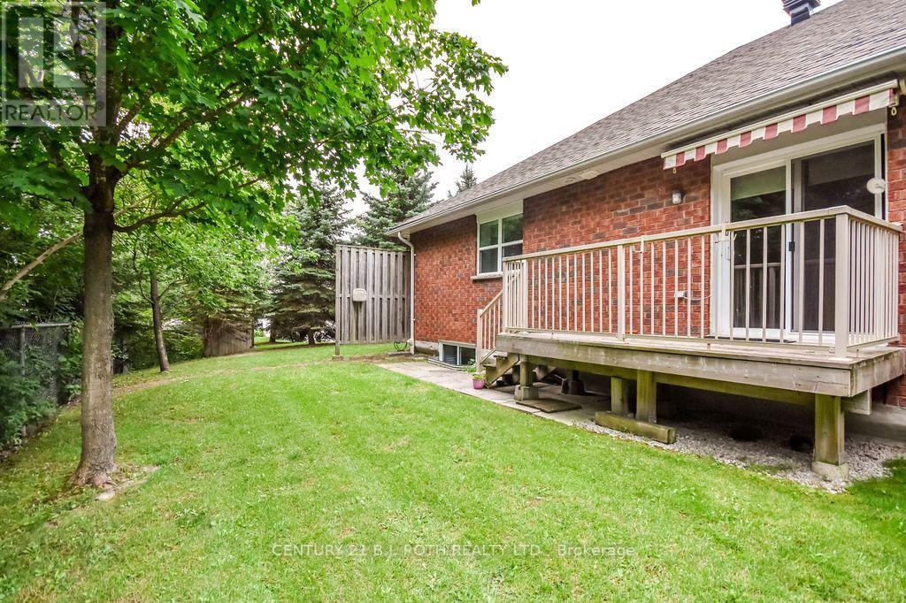 #27 318 LITTLE AVENUE - Image 36