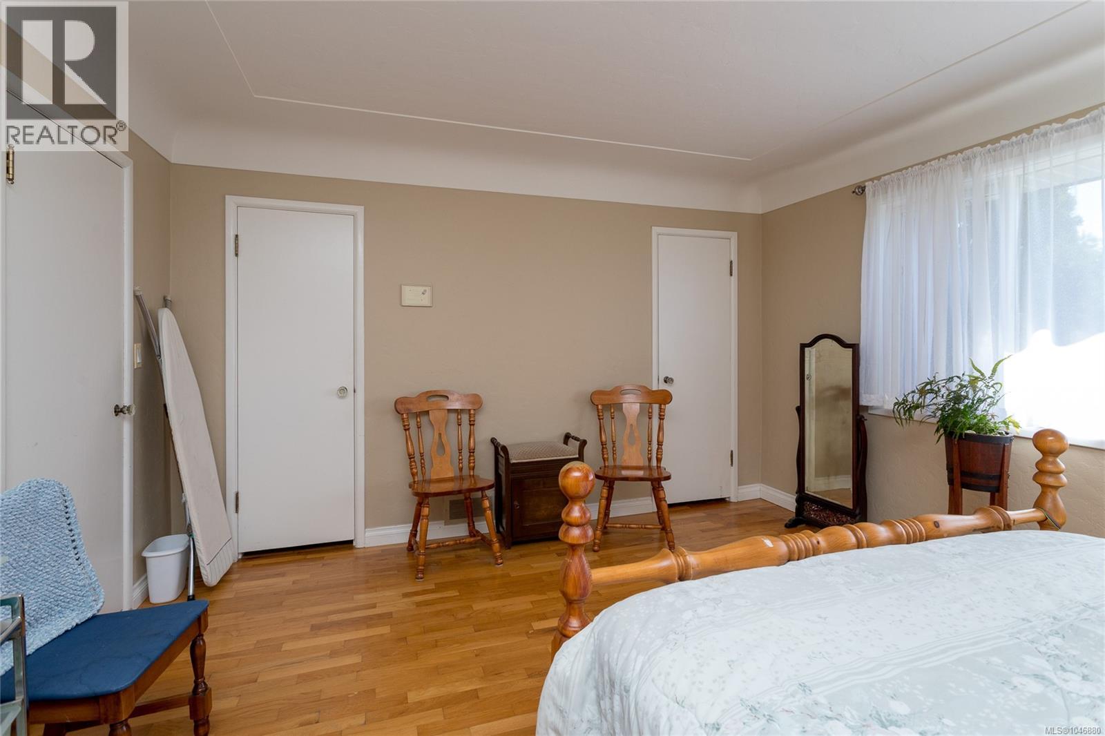 3856 Diamond St - 15