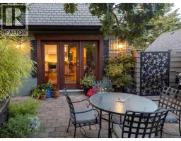 2018 Romney Rd, Victoria, BC V8S4J7 Photo 32