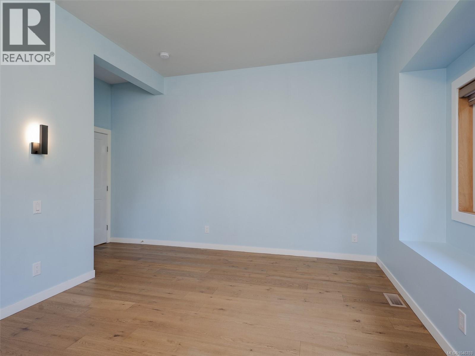 4160 Tyndall Ave - 12