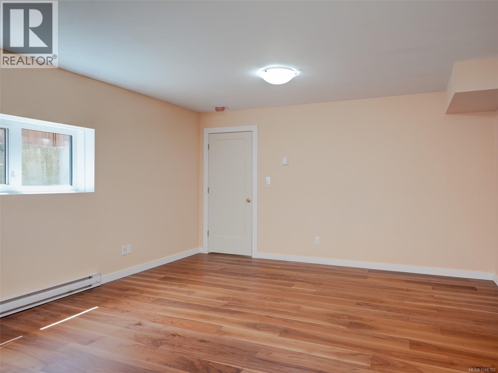 4160 Tyndall Ave - 28