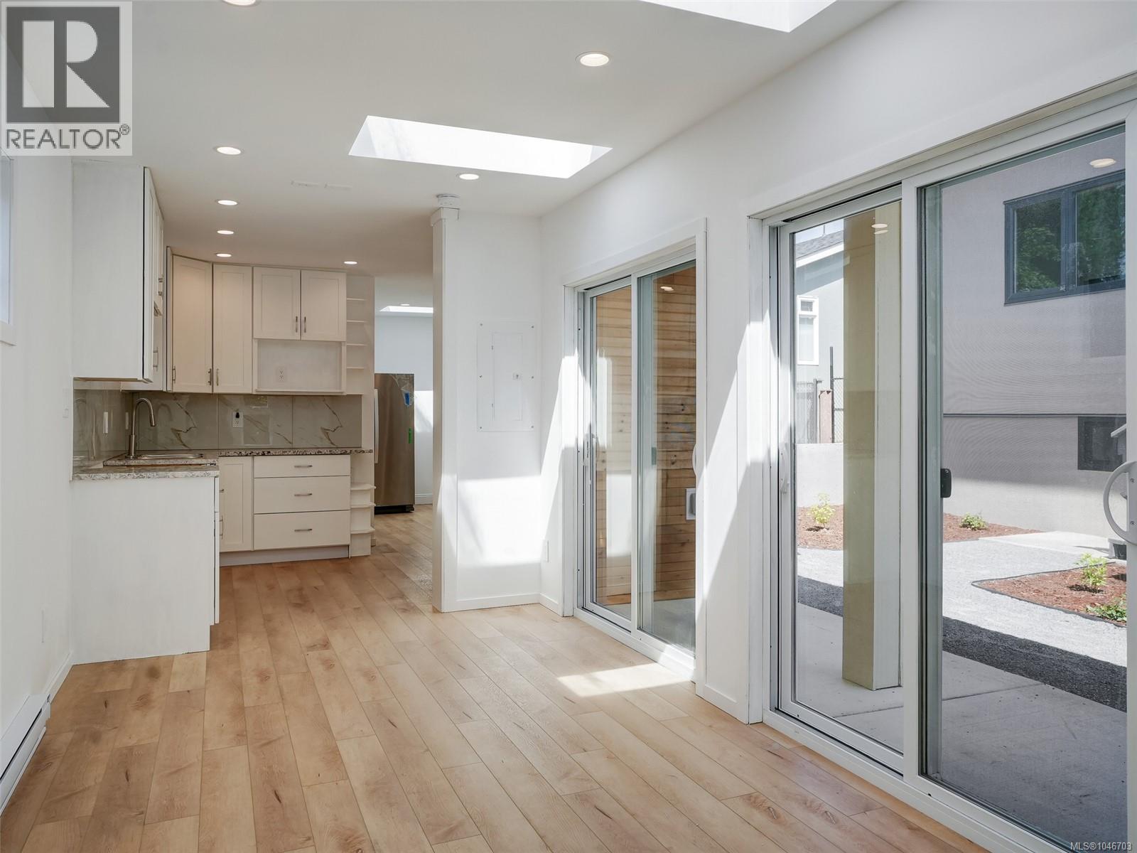 4160 Tyndall Ave - 32