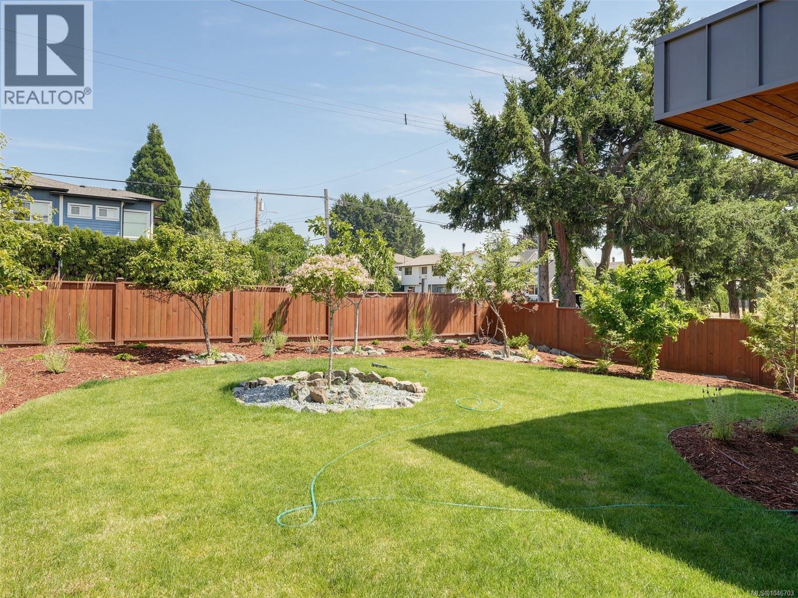 4160 Tyndall Ave - 40