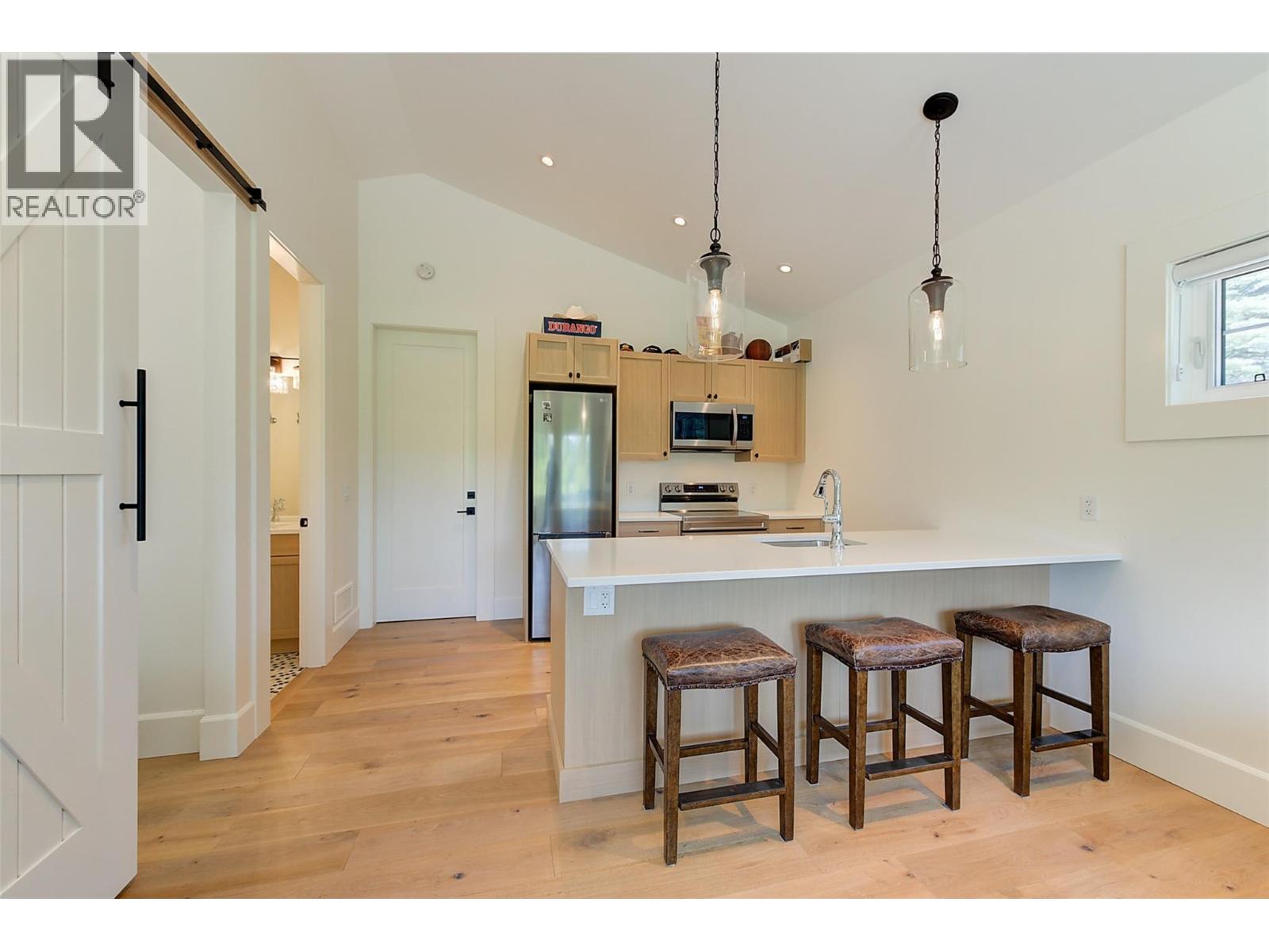 4510-4520 Stewart Road E, Kelowna