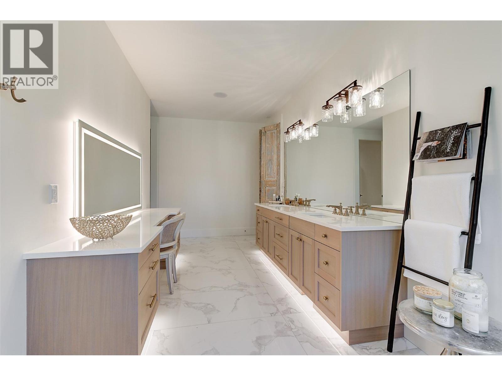 4510-4520 Stewart Road E, Kelowna