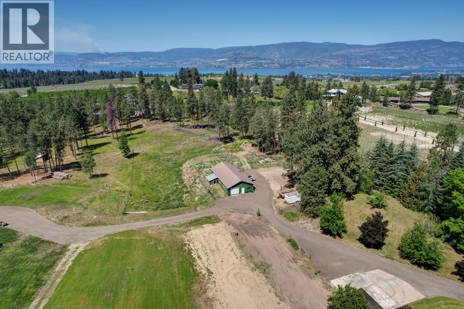 4510-4520 Stewart Road E, Kelowna