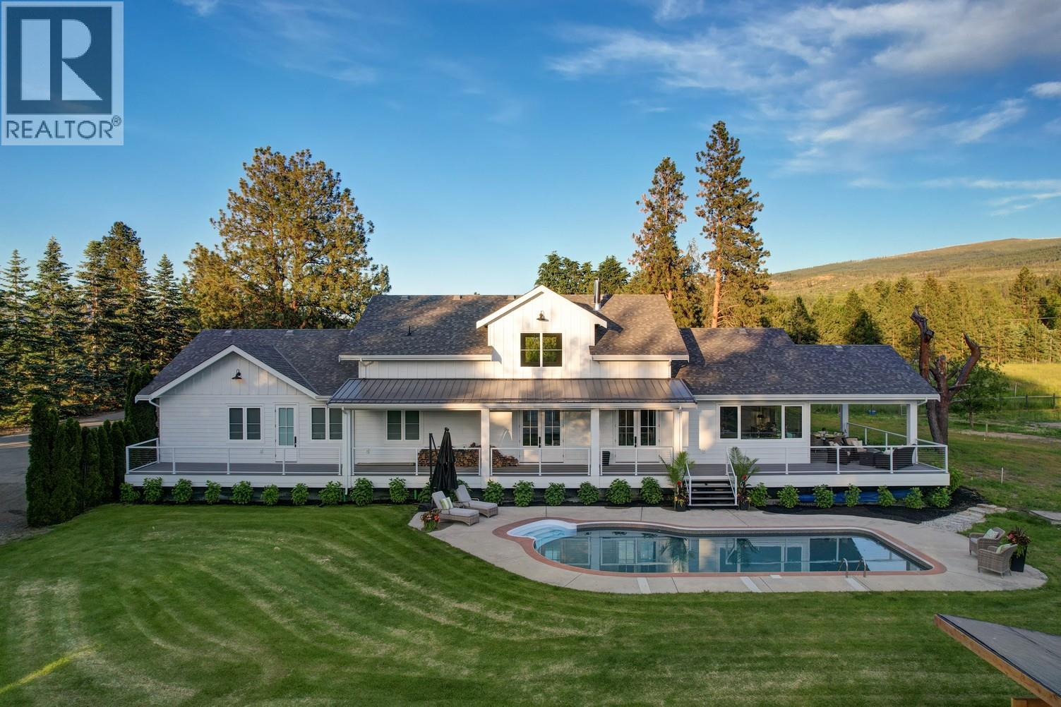 4510-4520 Stewart Road E, Kelowna