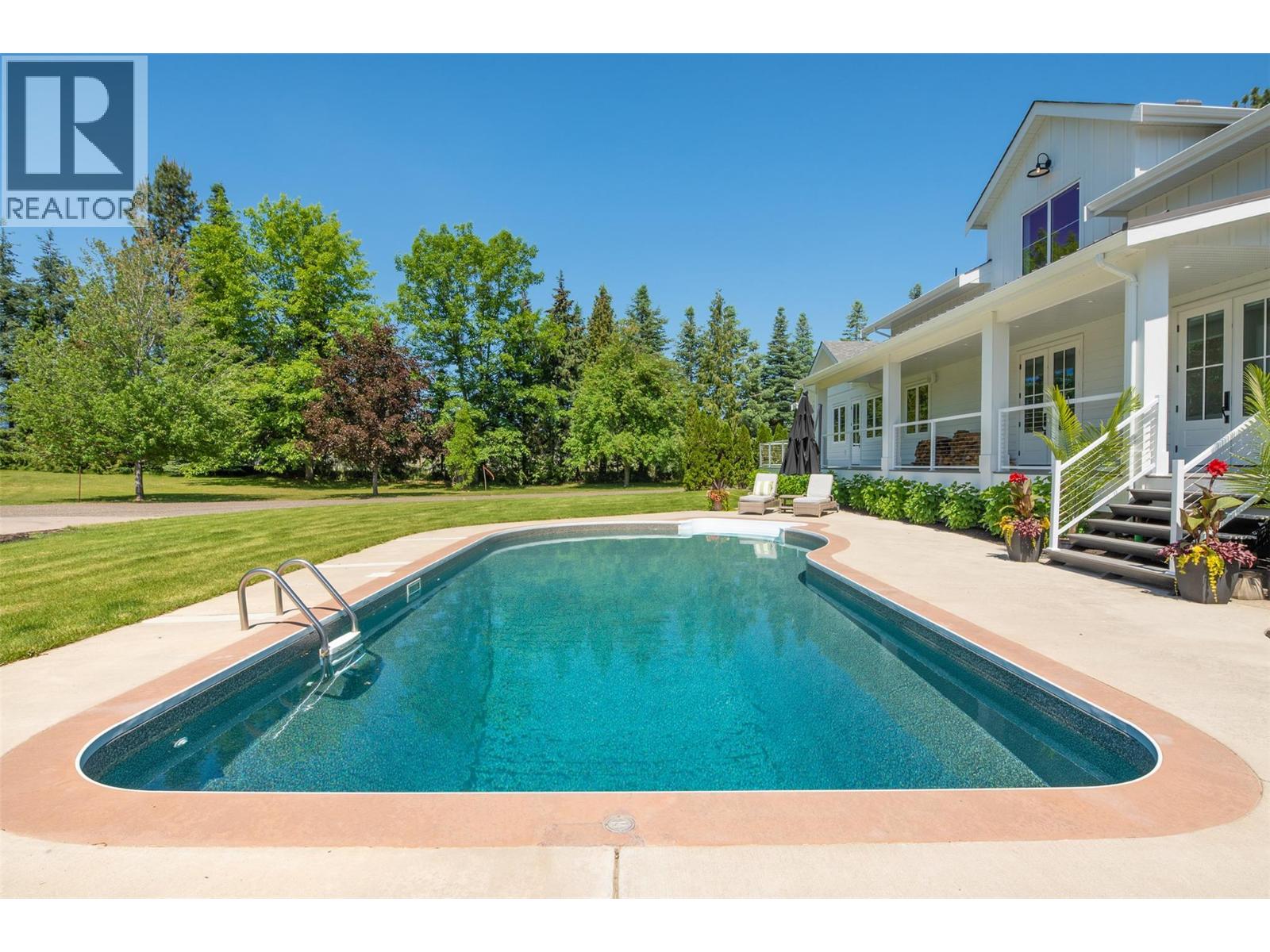 4510-4520 Stewart Road E, Kelowna