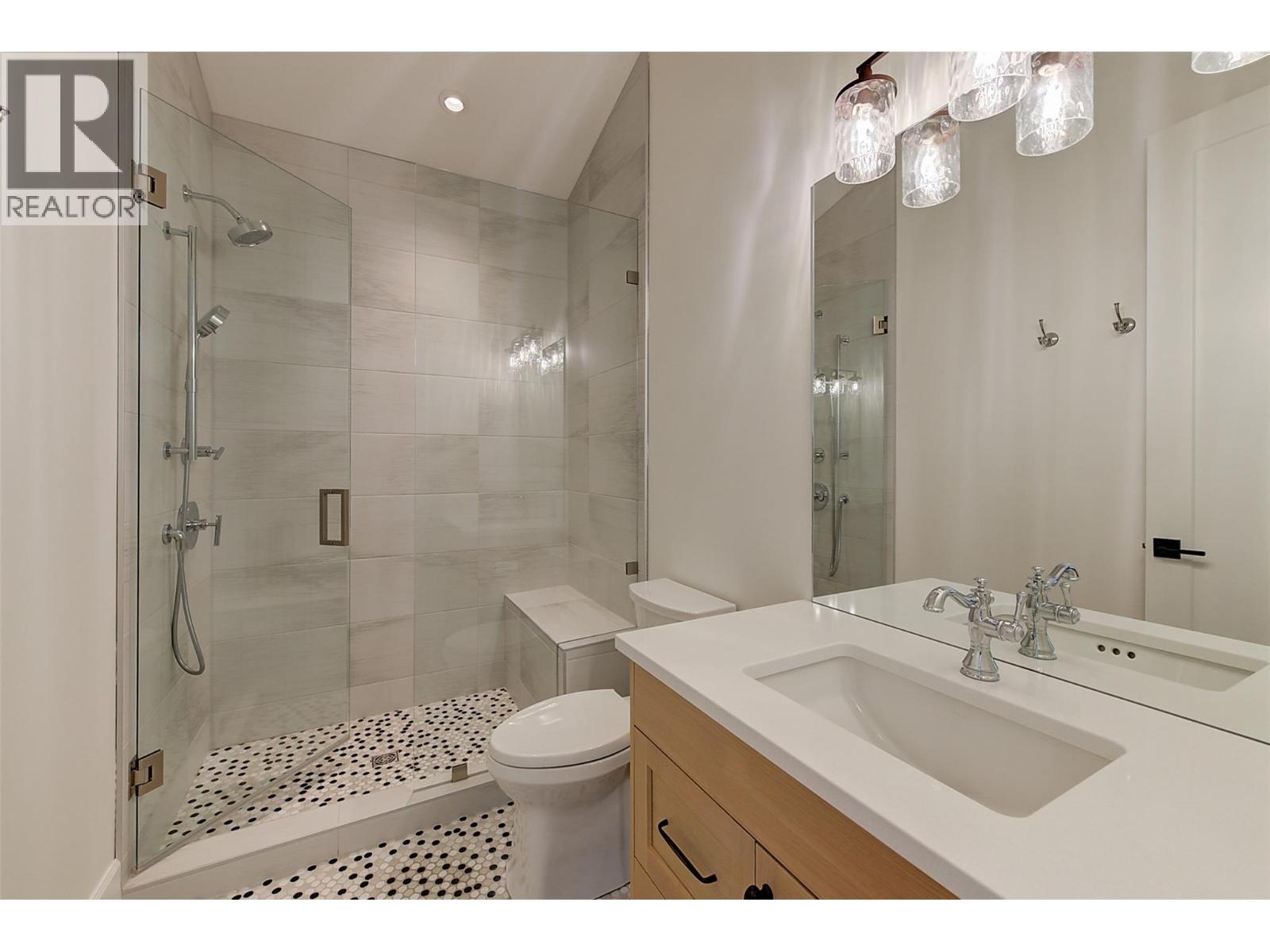 4510-4520 Stewart Road E, Kelowna
