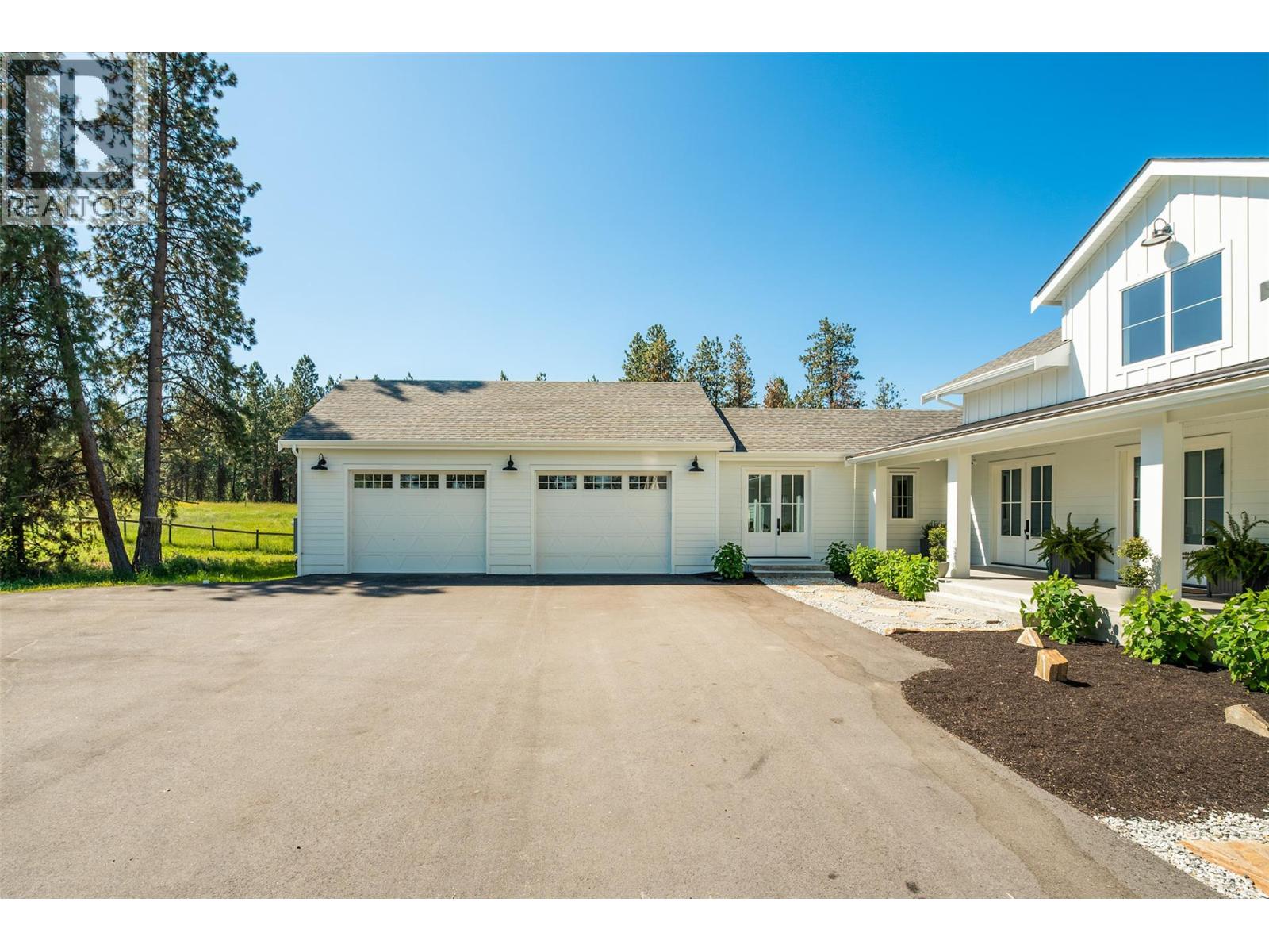 4510-4520 Stewart Road E, Kelowna