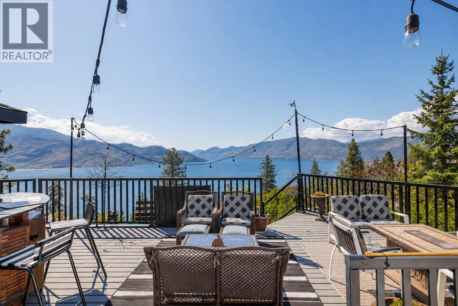 5687 Somerset Avenue - 1