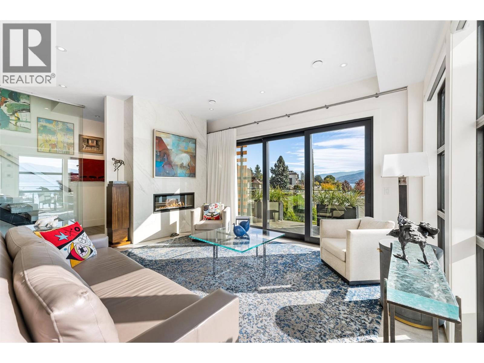 4364 Beach Avenue Unit# 1, Peachland