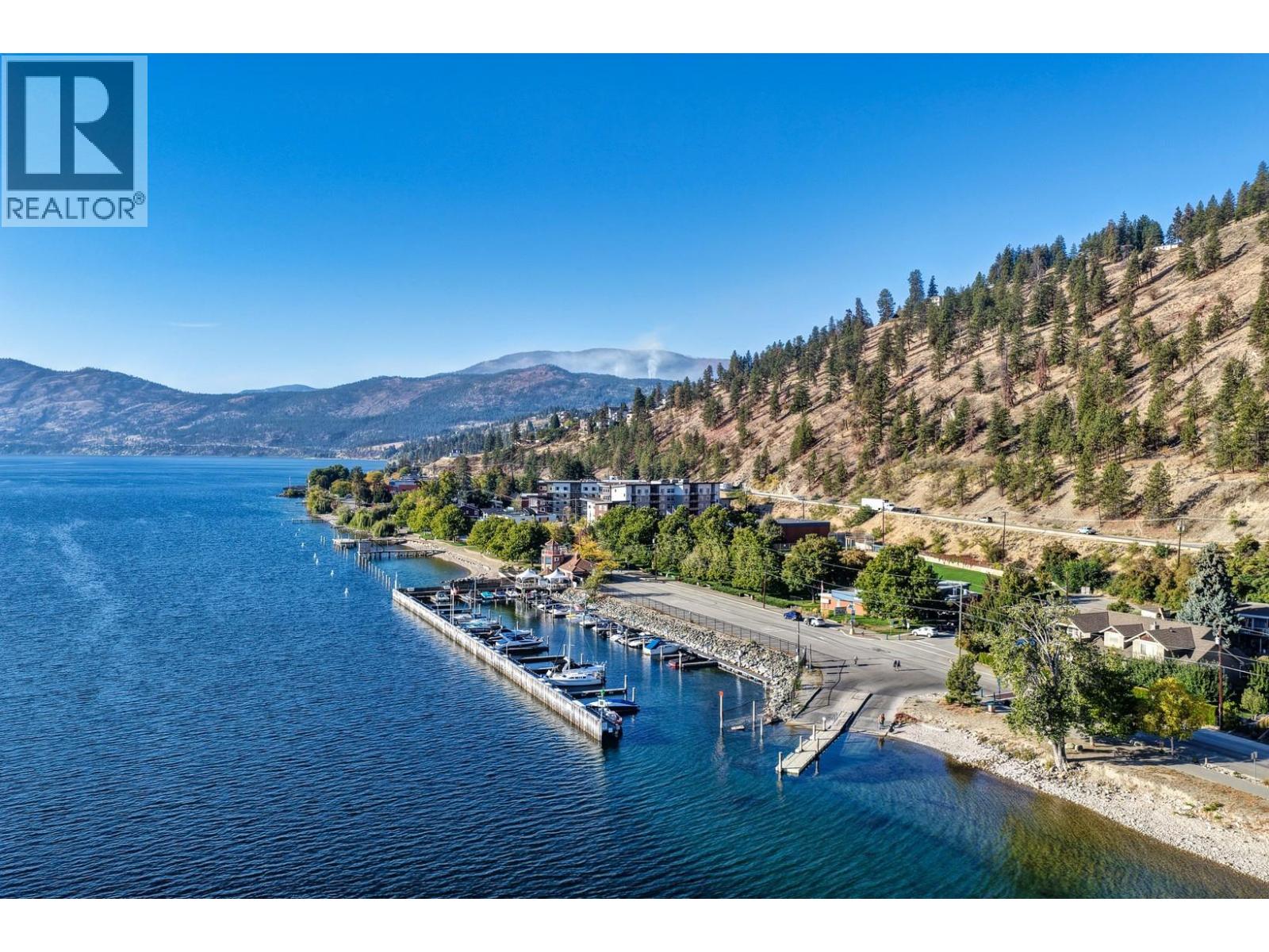 4364 Beach Avenue Unit# 1, Peachland