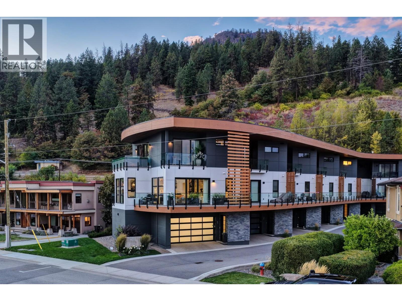4364 Beach Avenue Unit# 1, Peachland