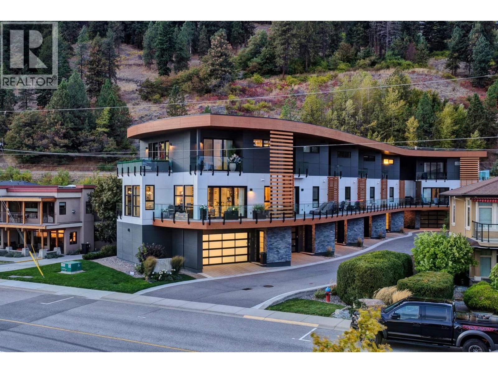 4364 Beach Avenue Unit# 1, Peachland
