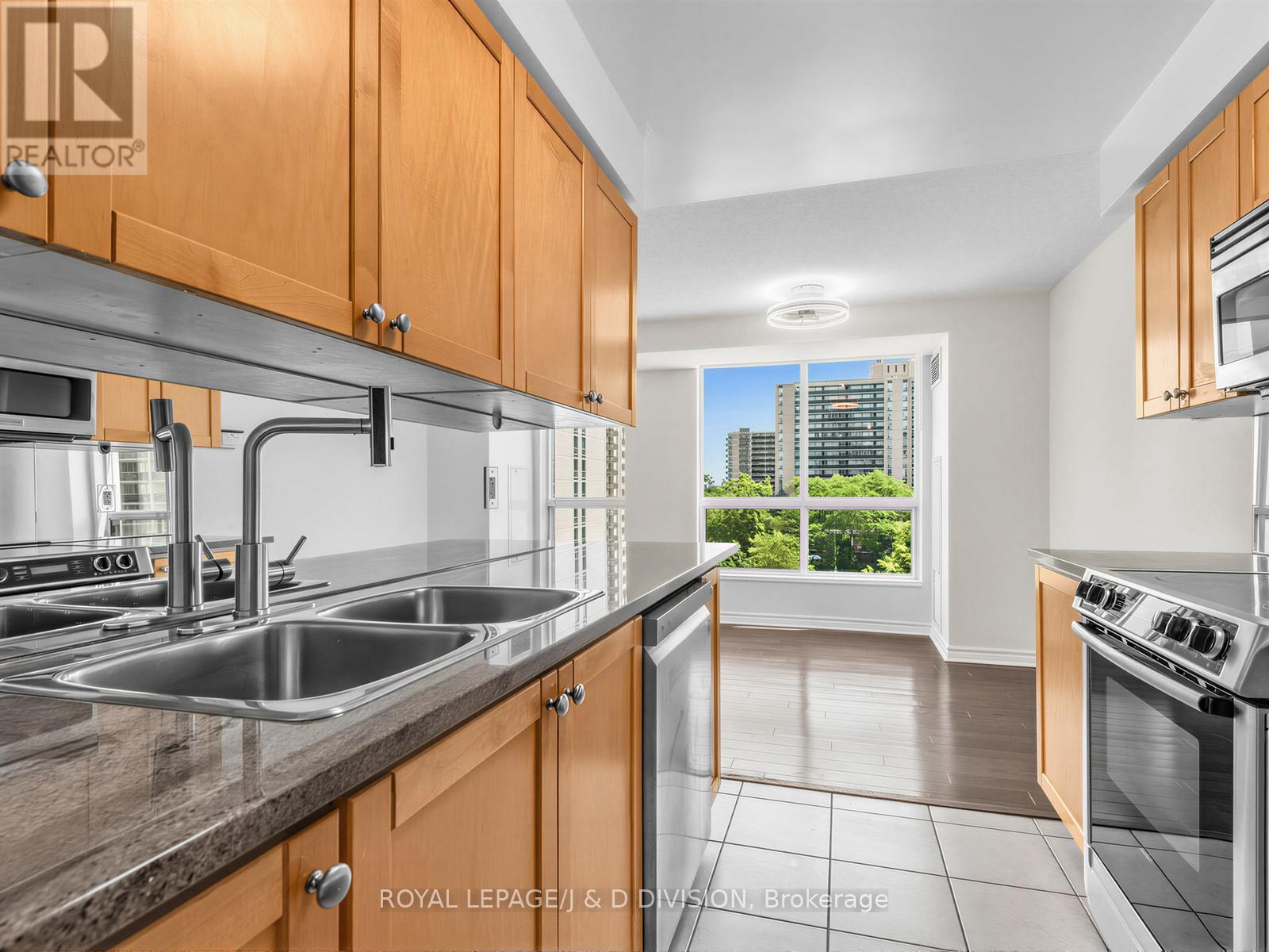 #503 70 HIGH PARK AVENUE - 13