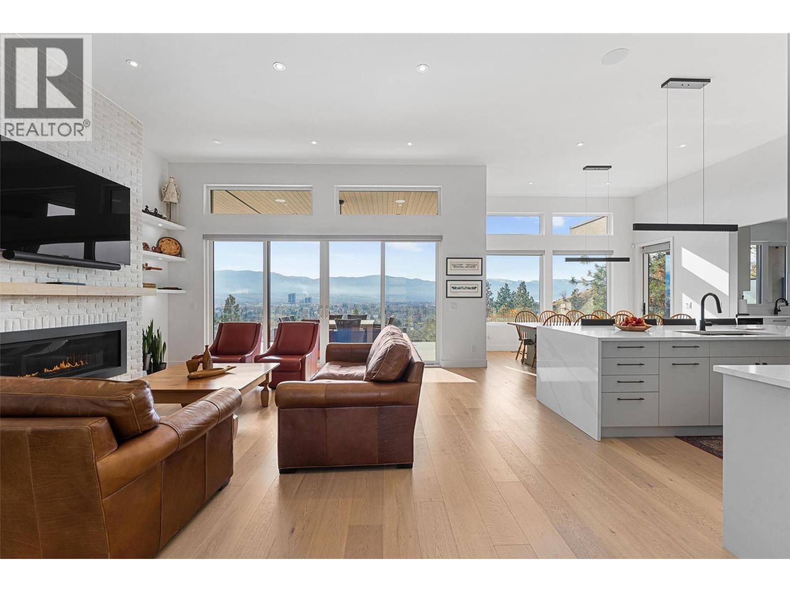 861 Boynton Place, Kelowna