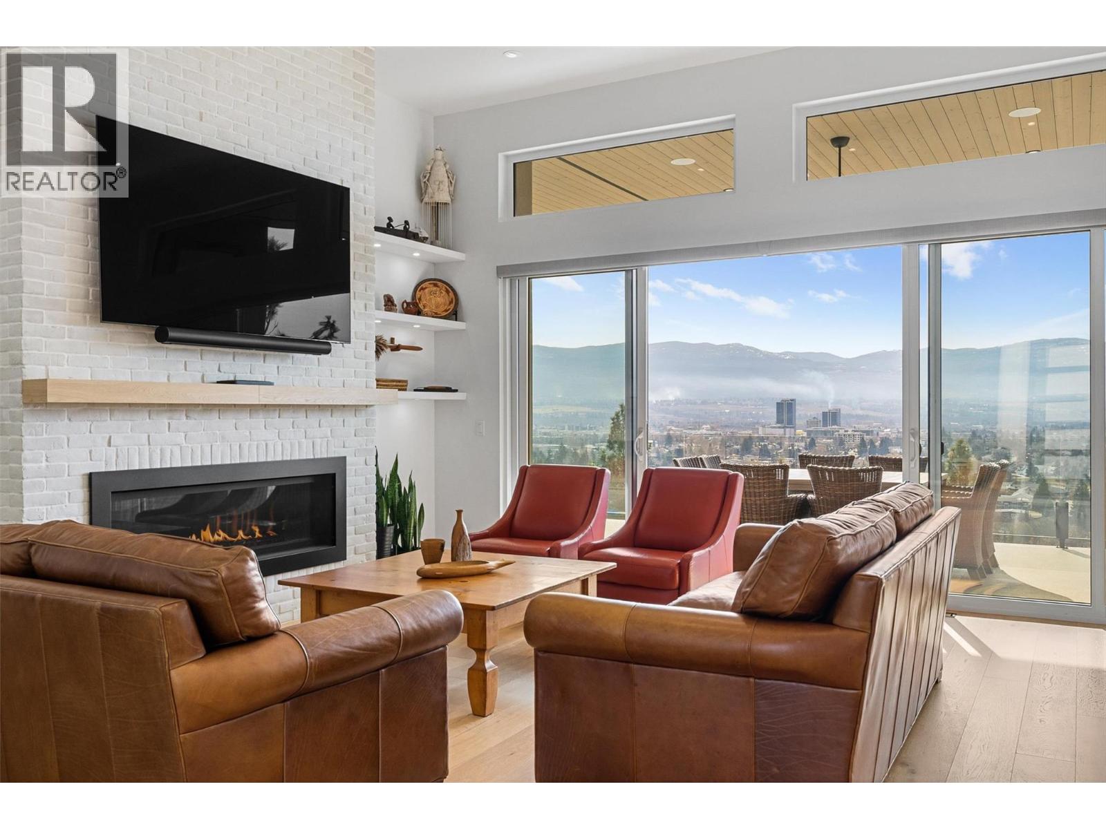 861 Boynton Place, Kelowna