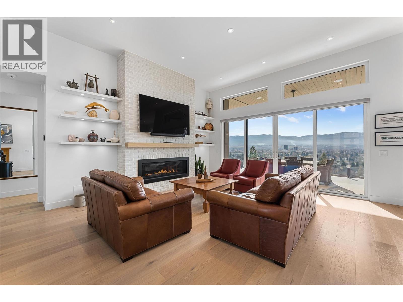 861 Boynton Place, Kelowna