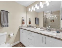 109 14588 Mcdougall Drive, White Rock, BC V4P0H1 Photo 30