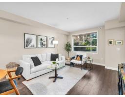 109 14588 Mcdougall Drive, White Rock, BC V4P0H1 Photo 9