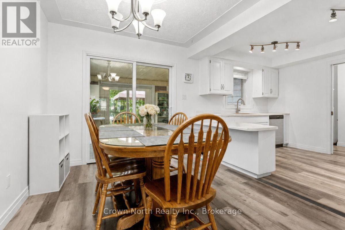 127 CARSON DRIVE - Image 12