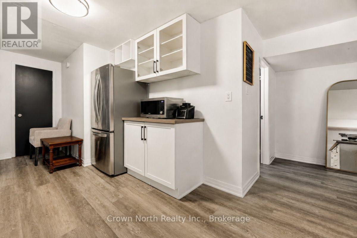 127 CARSON DRIVE - 33