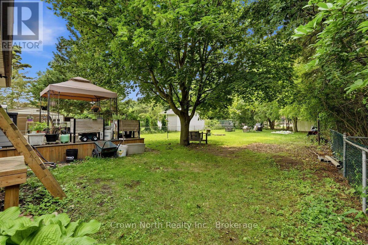 127 CARSON DRIVE - 44