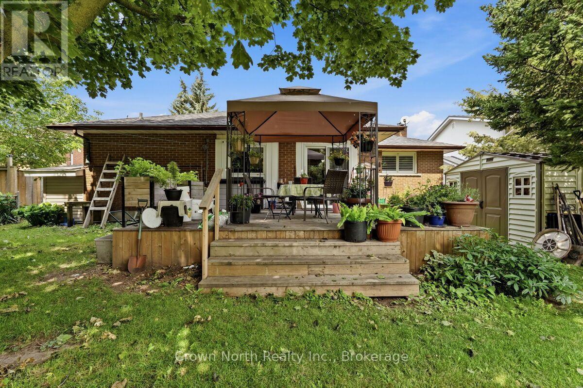 127 CARSON DRIVE - 46