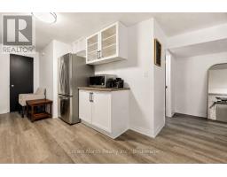 127 Carson Drive, Kitchener, ON N2B2Z4 Photo 33