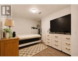 127 Carson Drive, Kitchener, ON N2B2Z4 Photo 38
