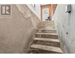 127 Carson Drive, Kitchener, ON N2B2Z4 Photo 43