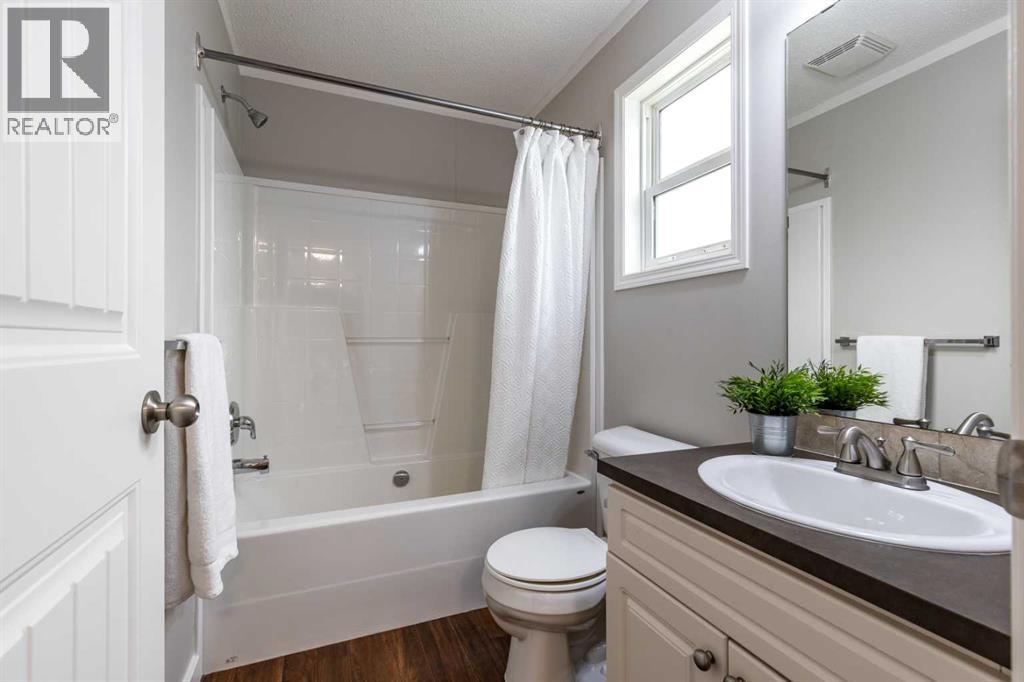 48 Chartwell Place SE - 35