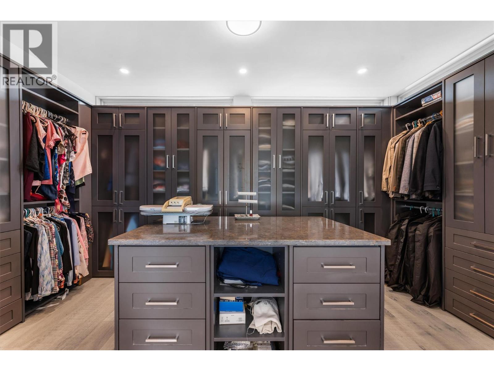 449 Swan Drive, Kelowna