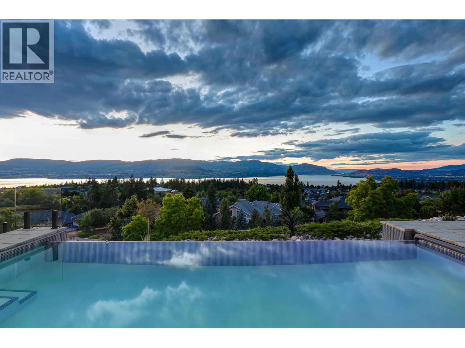 449 Swan Drive, Kelowna