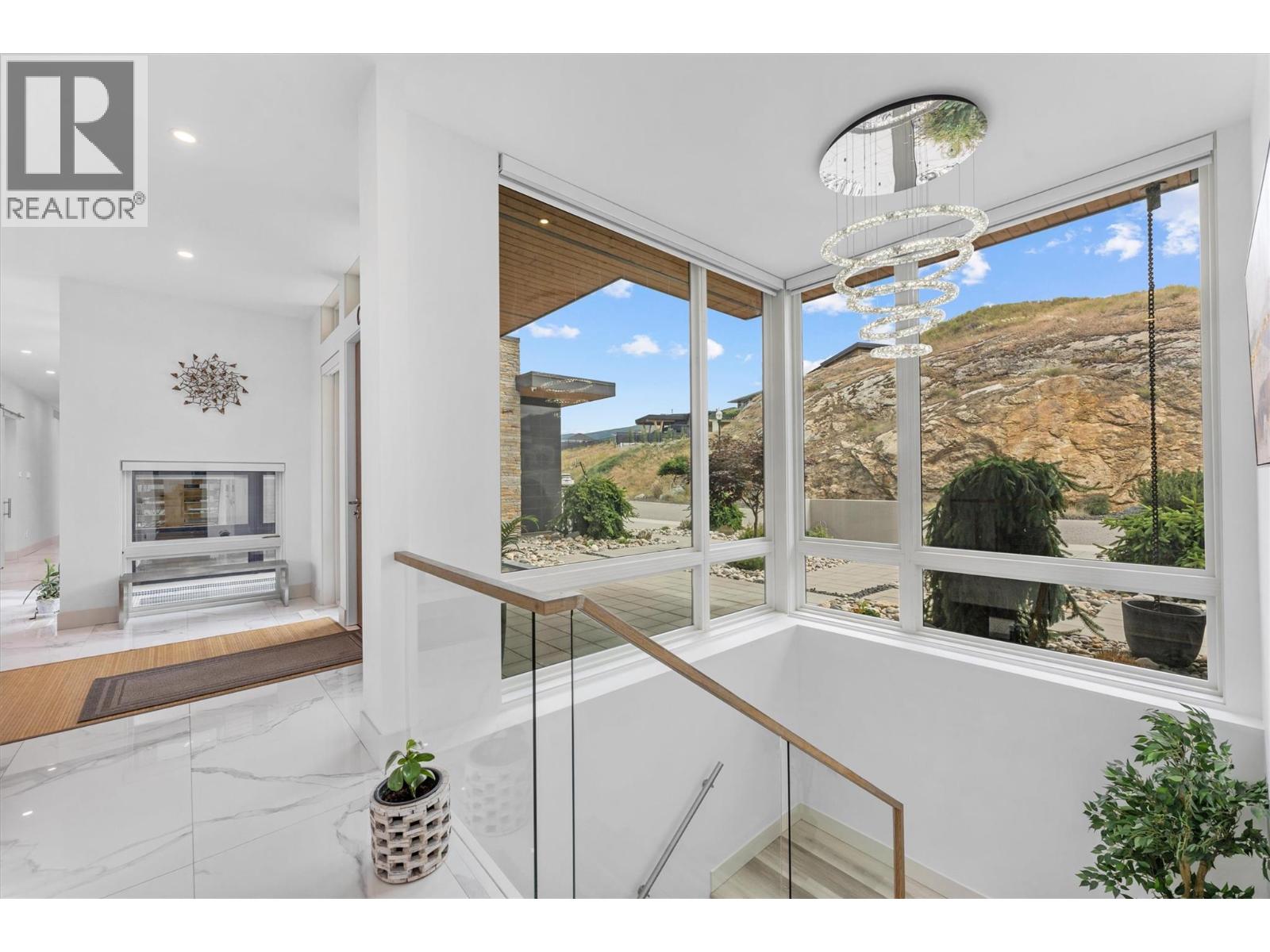 449 Swan Drive, Kelowna