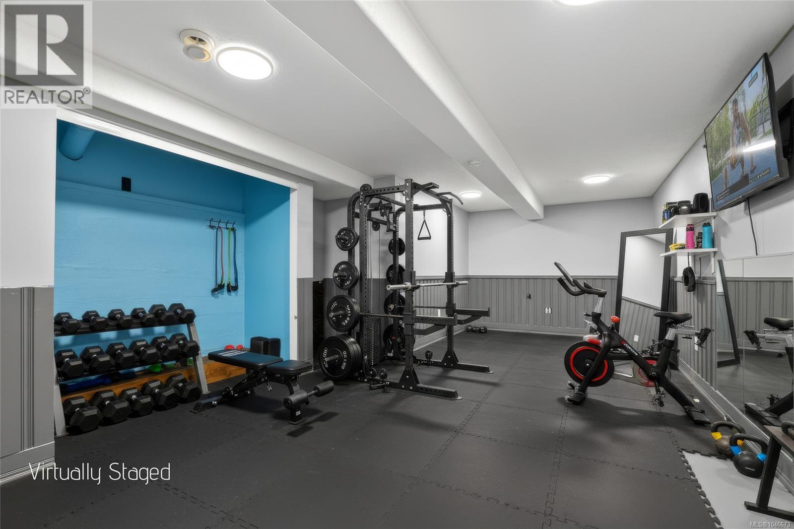 1038 Redcap St - 58