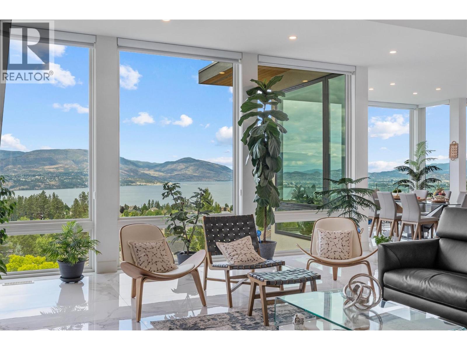 449 Swan Drive, Kelowna