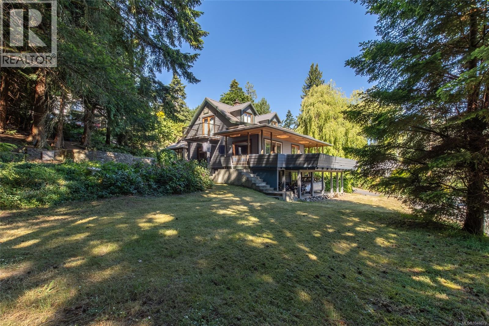 1038 Redcap St - Image 14