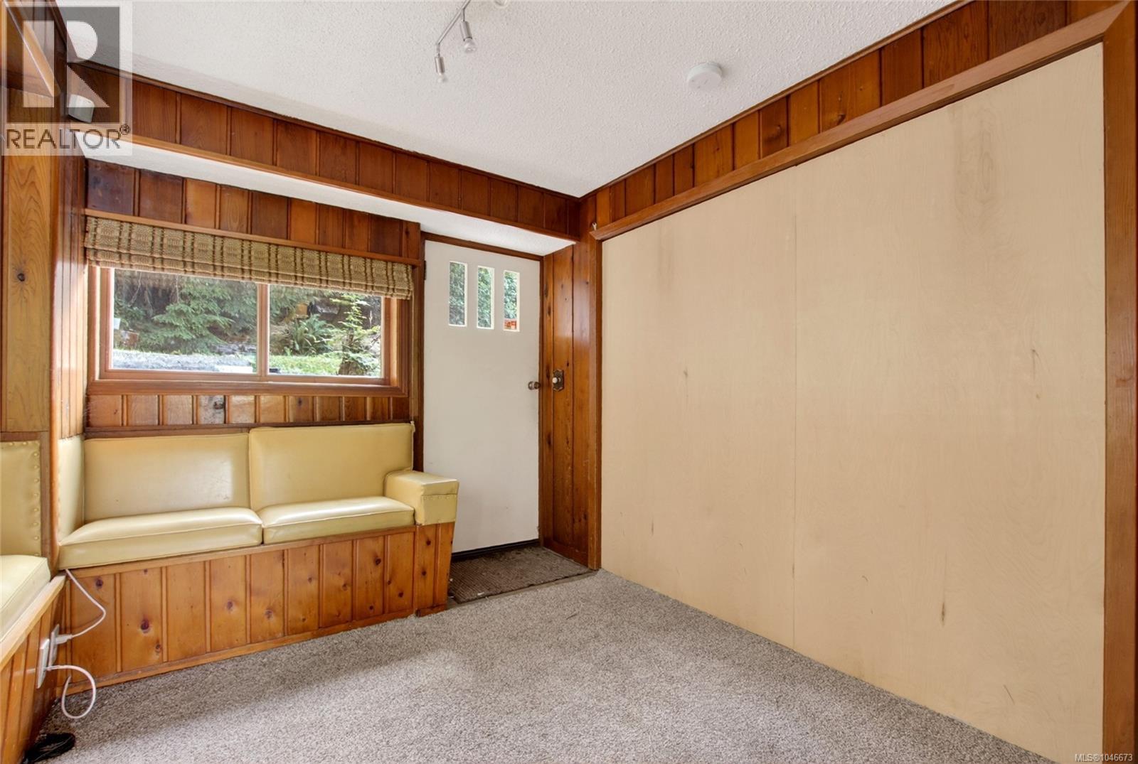 1038 Redcap St - Image 47