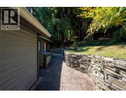1038 Redcap St, Duncan, BC V9L5X8 Photo 18