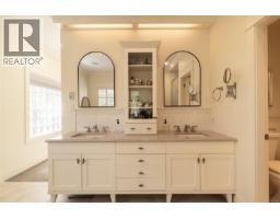 2050 Troon Crt, Langford, BC V9B6R6 Photo 45