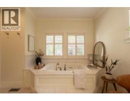 2050 Troon Crt, Langford, BC V9B6R6 Photo 43