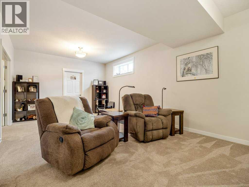 #1 322 Northlander Bend W - Image 34