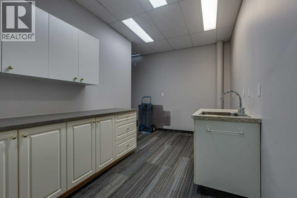 4807 50 Avenue - Photo 34