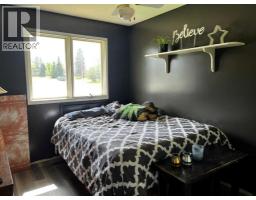 804 7 Street, Fox Creek, AB T0H1P0 Photo 12