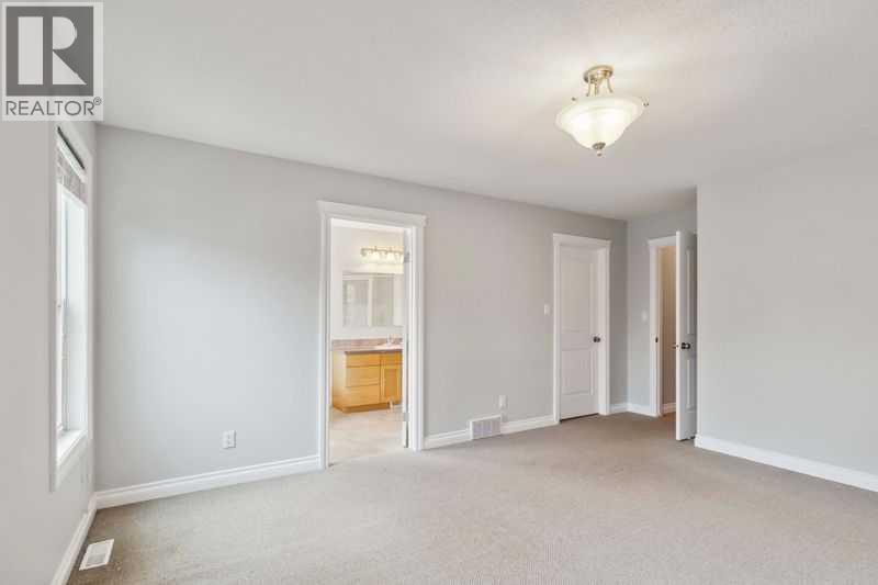 221 Ash Way, Fort McMurray