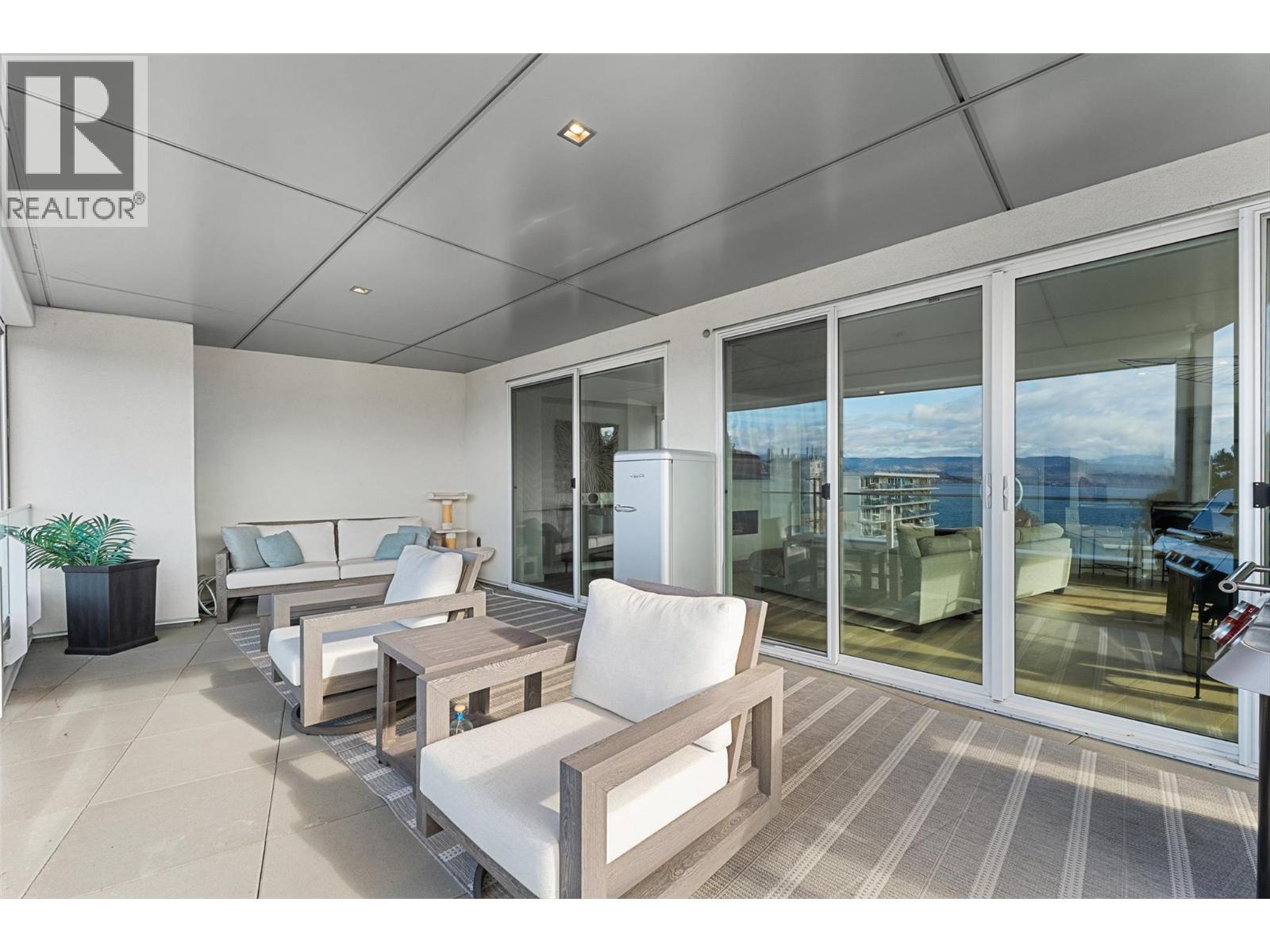 4071 Lakeshore Road Unit# 402, Kelowna - Image 1